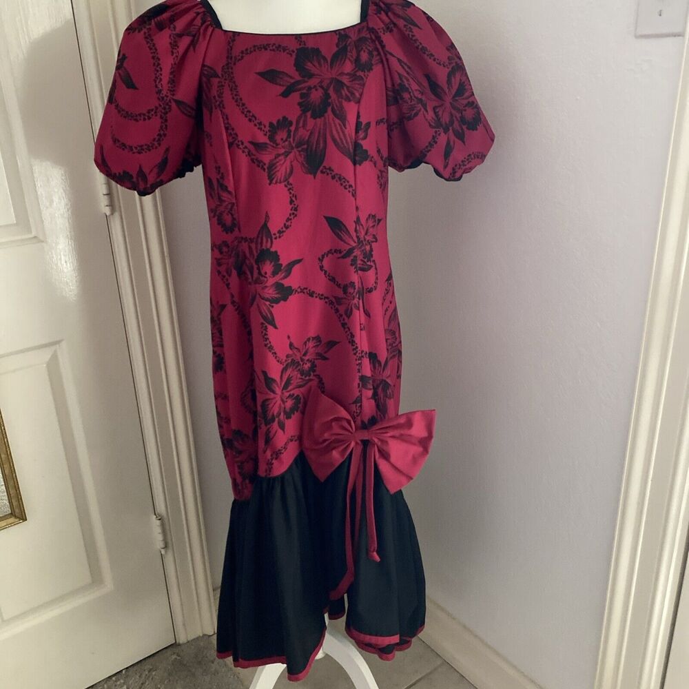 Vintage Made In Hawaii USA Hawaiian Dress Puff Sleeves Black Burgundy Medium